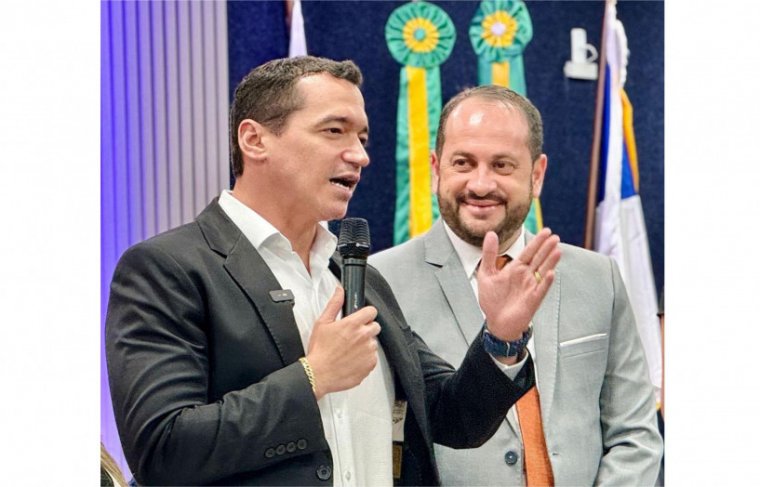 Foto reprodução Internet / Deputado federal Alexandre Guimarães e vereador de Gurupi, André Caixeta 