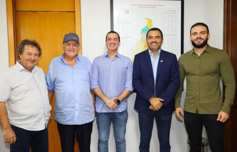 Deputado Vilmar de Oliveira (esq. p/ dir.), Israel Guimarães, Alexandre Guimarães, governador Wanderlei Barbosa e deputado Leo Barbosa  Foto: Reprodução Instagram