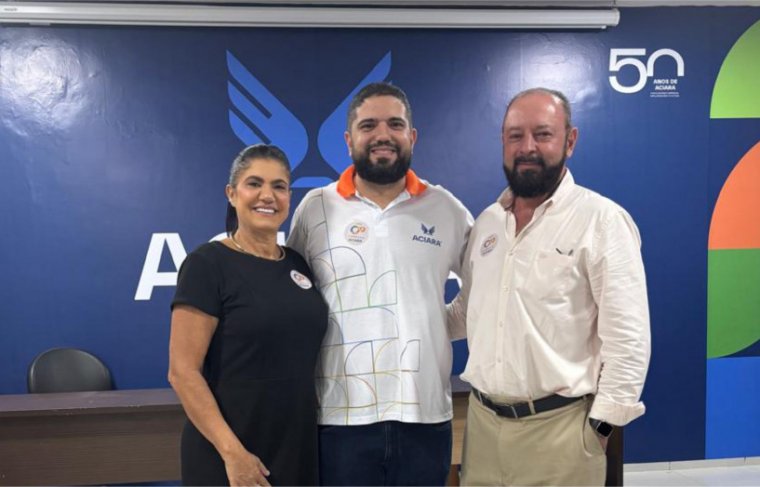 Eunice, Roger e Dearley Ascom Aciara