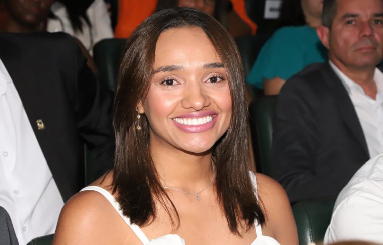 Secretária da Mulher, Larissa Rosenda 