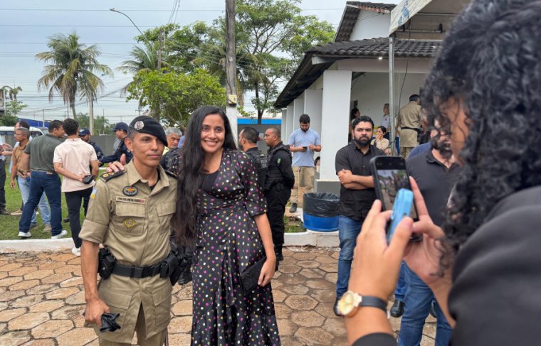 Com a prima Vanusia Foto: CCMNC