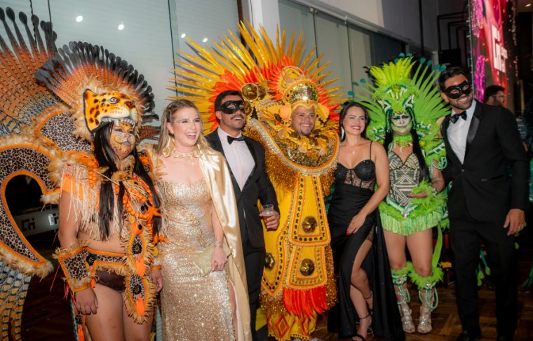 Baile de Gala Pré-Carnaval  Nelson Miranda