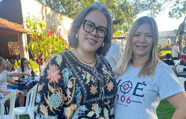 Bianca e Antônia Gonçalves 