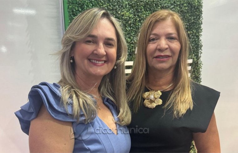 Prefeita de Sata fé do Araguaia, Vicensa Lino e a presidente do CMEC TO, Antônia Lopes 