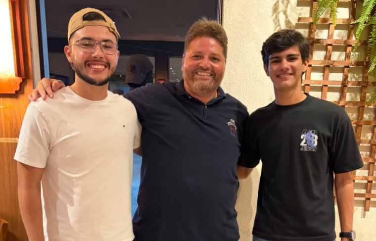 Fabio Junqueira Yoshida, César Henrique Iunes, Foto: Álbum de Famíla