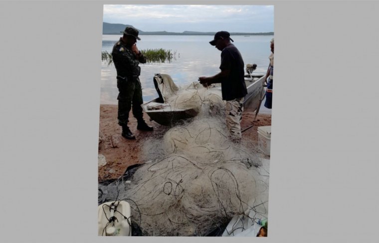 Flagrante de pesca predatória Divulgação / Efeitos: Cícera Maria