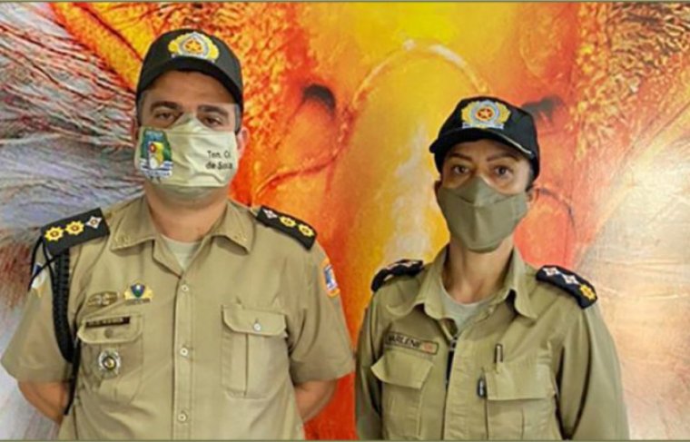 Tenente-coronel João Leyde de Souza passou o comando do 1º BPM à major Marlene Alves -  Crédito: Polícia Militar/Governo do Tocantins/Divulgação