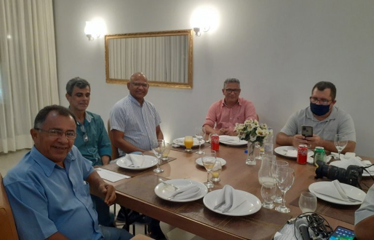 Jantar com Paulo Mourão - Cícera Maria -