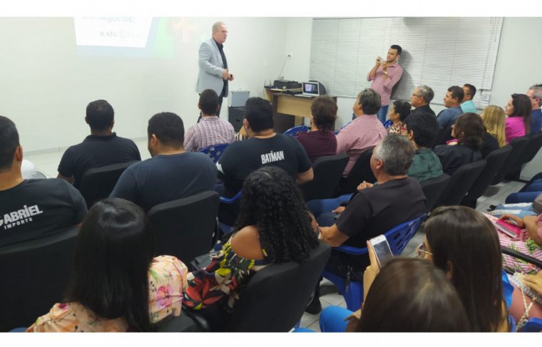 Aciara 47 anos. Palestra "Reconstruindo e transformando relacionamentos em negócios" de Marcos Pulga Abre comemorações de aniversário Foto: Dayse Gomes / Ascom ACIARA