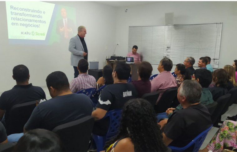 Aciara 47 anos. Palestra "Reconstruindo e transformando relacionamentos em negócios" de Marcos Pulga Abre comemorações de aniversário Foto: CCMNC