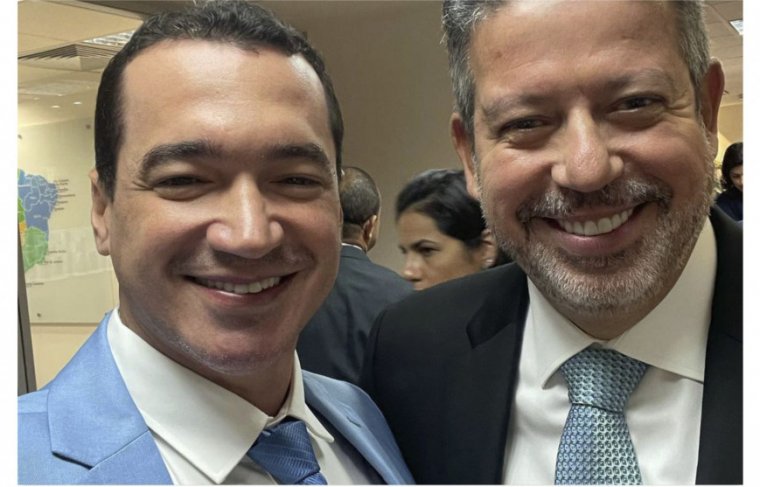 Deputado federal eleito Alexandre Guimarães e o presidente da Camara dos deputados ArthUr LIRA Foto: Reprodução 