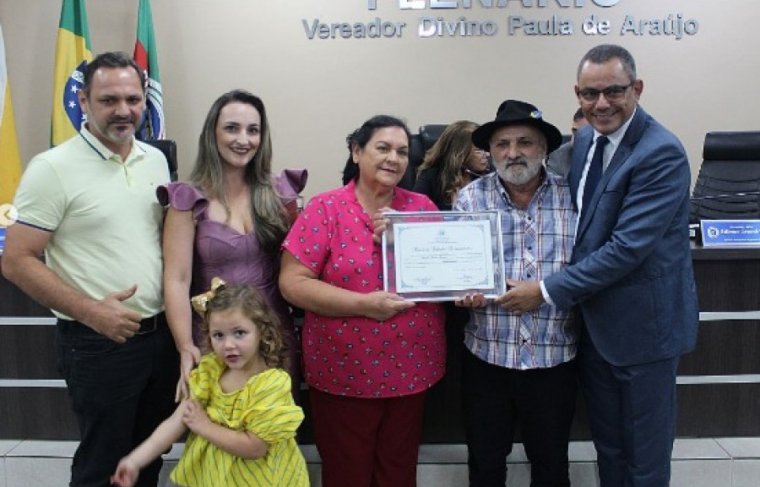 Vereador Terciliano Gomes, Antônio Feitosa Alencar e família Foto: Reprodução 