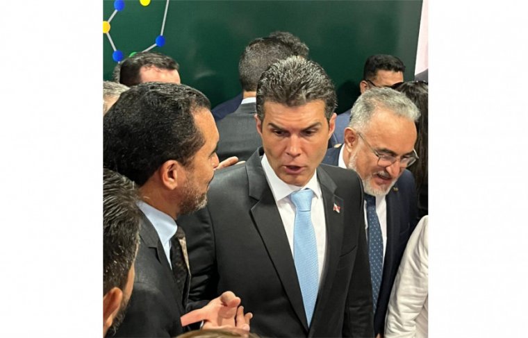 Governador do Tocantins Wanderlei Barbosa e o Presidente do Consórcio Amazônia Legal, Helder Barbalho 