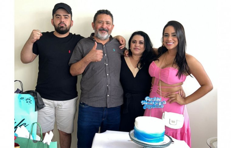 Jorge Carneiro, Euza e os filhos Jorge Júnior e Géssica Kellen 