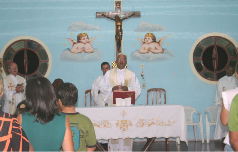 Missa de acolhida ao bispo de Tocantinópolis maio de 2009 