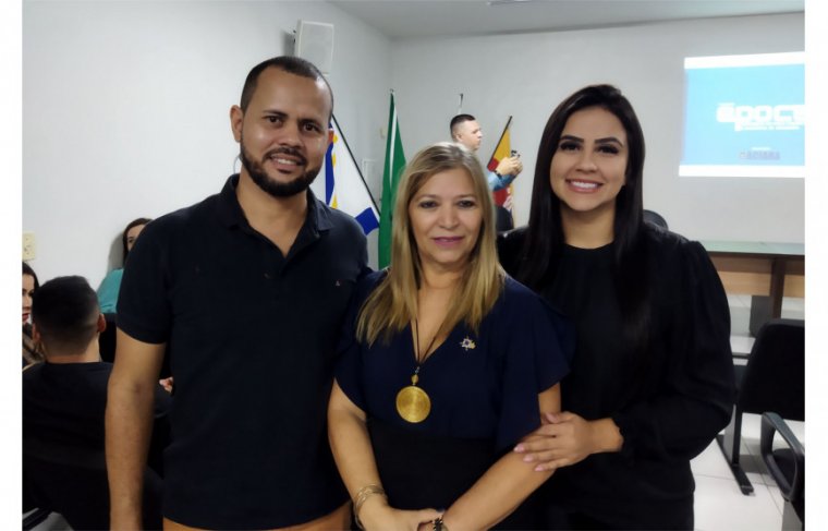 Diretor da Aciara, Estevão Nascimento, presidente do CMEC/TO, Antônia Lopes Gonçalves e a gerente Regional do Sebrae Araguaina  Maikellen Carvalho Foto: Cícera Maria