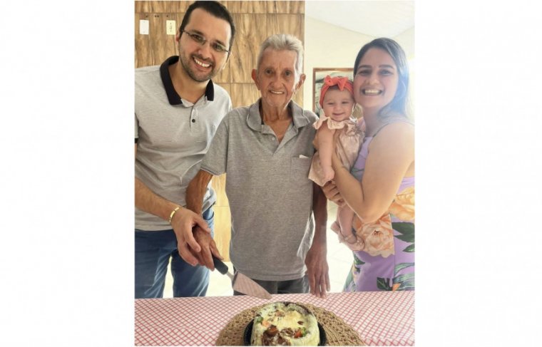 Marcos Duarte, Stephany Borges e Elisa e Antônio Duarte 