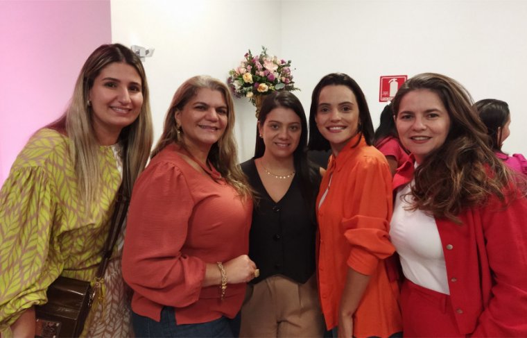Empresárias: Thaís Brandão, Patrícia Sampaio, Lylyane Mota e a presidente do CMEC Araguaína Tatiana Martins Foto: Cícera Maria  