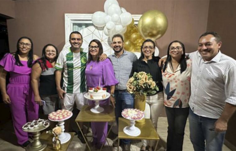 Paisa Barbosa, Roberta Barbosa, Wanderlei Barbosa Simone Barbosa, Marcio Abreu, Lislena Barbosa, Berenice Barbosa, Marilon Barbosa. 