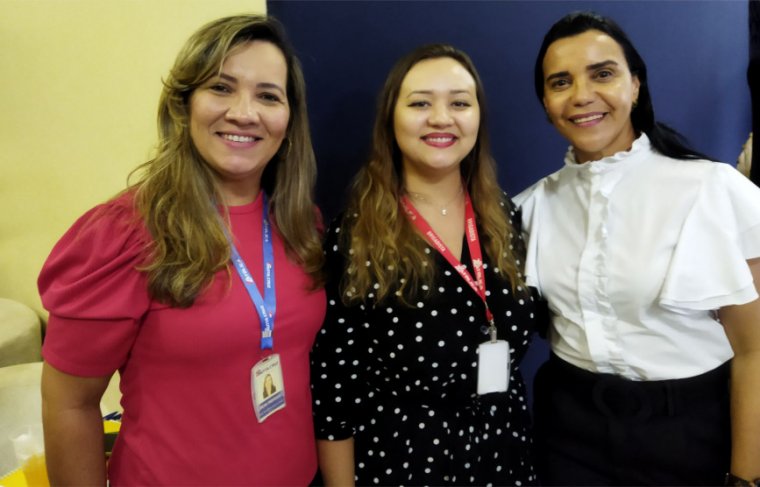 Wilma Silva Propercio, secretaria Executiva do CSC e Facdo (esq. p/ dir.), Vanessa Rodrigues Silva, supervisora de monitoramento e captação de alunos da Facdo e Deusamara Dias Barros Vaz, diretoria Administrativa da Facdo. Foto: CCMNC