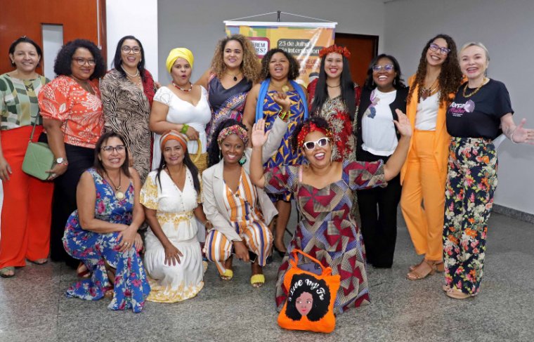 Representantes de movimentos sociais que atuam em prol dos direitos das mulheres pretas Foto: Frederick Borges/Governo do Tocantins