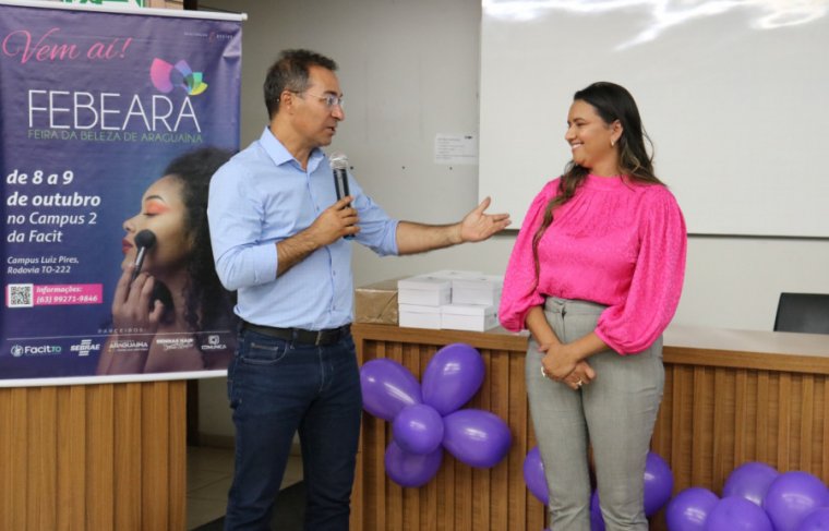 Prefeito Wagner Rodrigues e Karine Cássia 