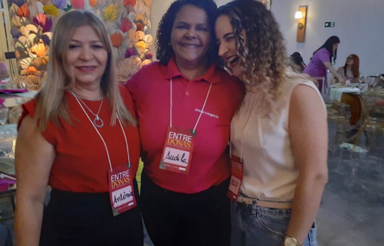 Antonia Lopes, Áudila Santos e Kelly Terra Foto: CCMNC